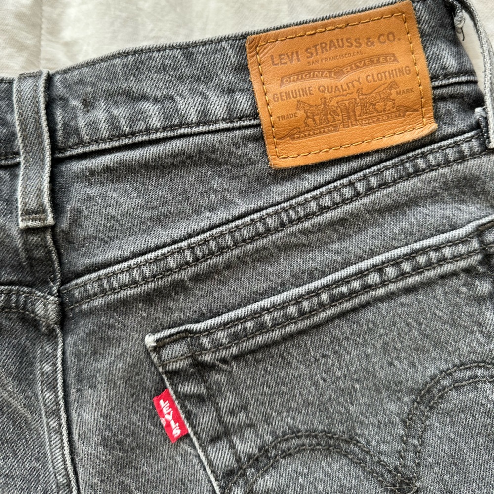 Levi’s Wedgie High Rise Jean